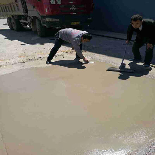 市政道路检查井施工-快速修补料